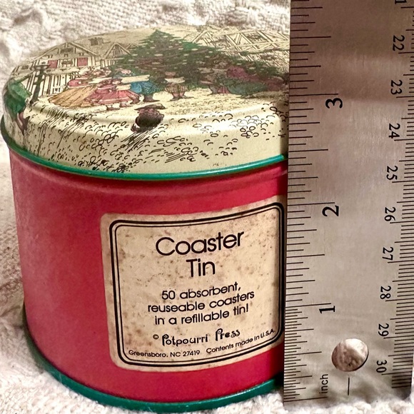 Vtg Christmas 🎄 Coaster Tin 33 Paper Coasters Inside By Potpourri Press… Opened - Picture 12 of 14